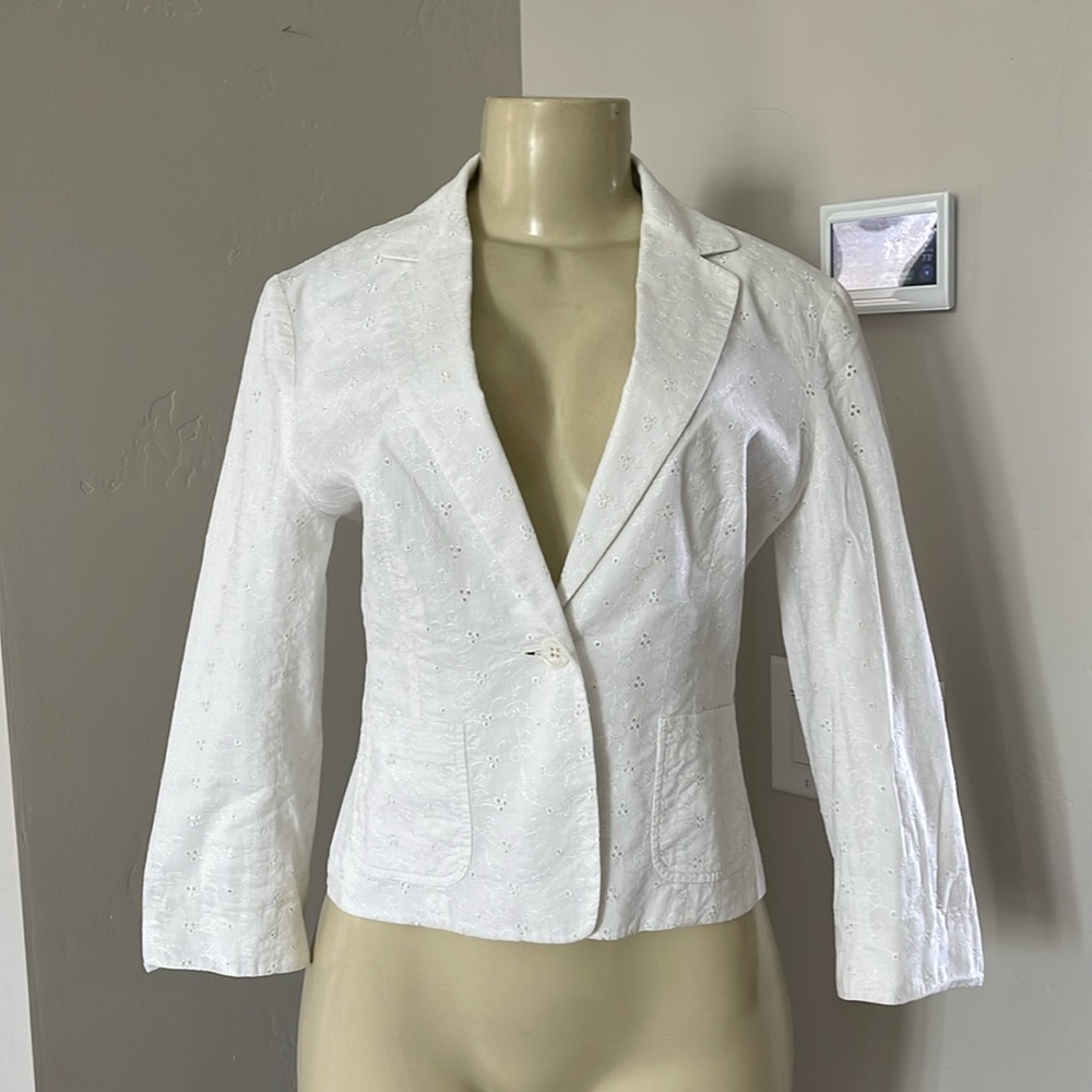 Gianni Bini eyelet blazer size small